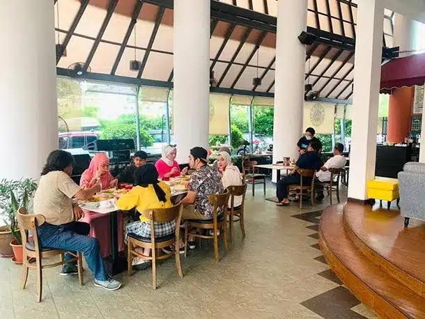 Kari Kepala Ikan Asahan MITC Hotel Melaka Restaurant Image